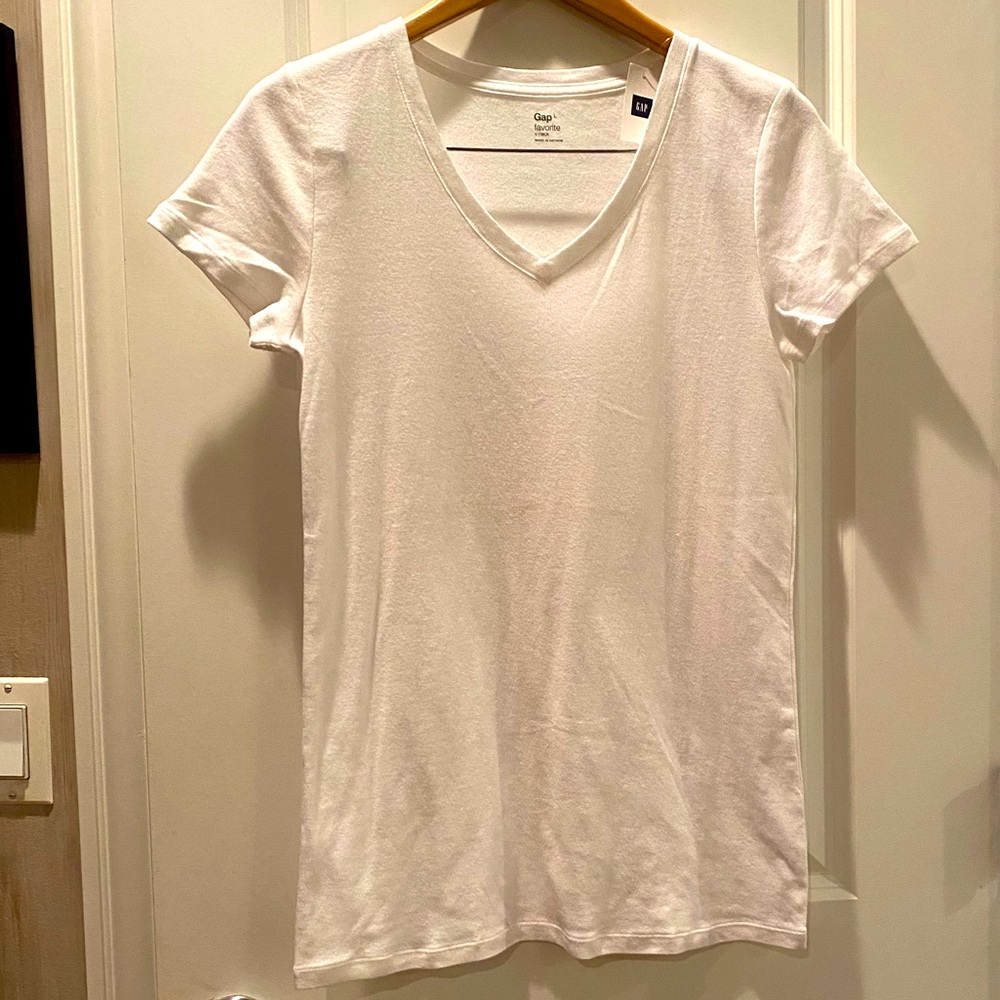 Gap t-shirt